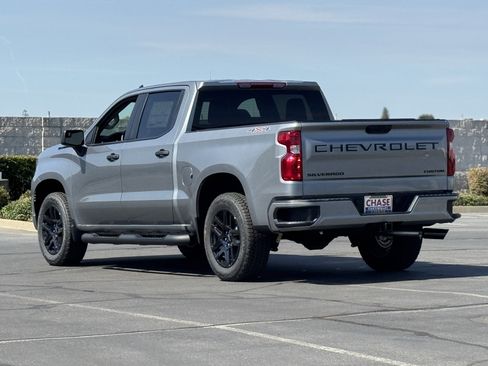 New 2025 Chevrolet Silverado 1500 Custom w/ Turbomax Blackout Package AWD/4WD image 4