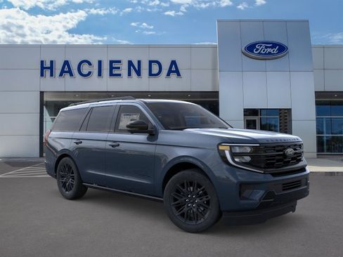 New 2026 Ford Expedition Platinum w/ Stealth Appearance Package AWD/4WD image 7