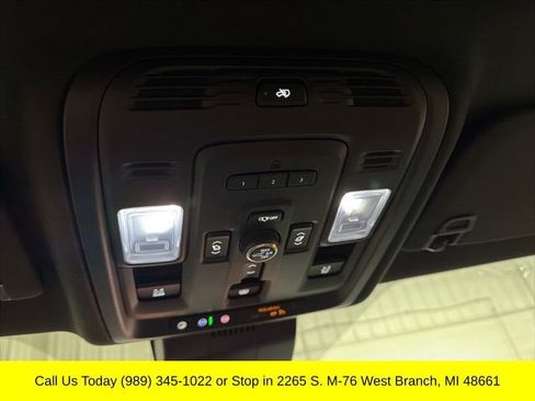 Used 2024 GMC Yukon XL Denali Ultimate w/ LPO, Floor Liner Package image 16