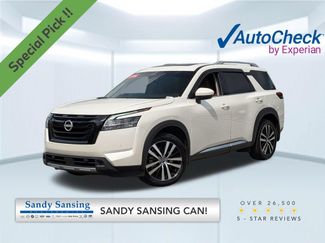 Used 2024 Nissan Pathfinder Platinum AWD/4WD video 1