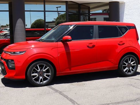Used 2021 Kia Soul Turbo FWD image 7