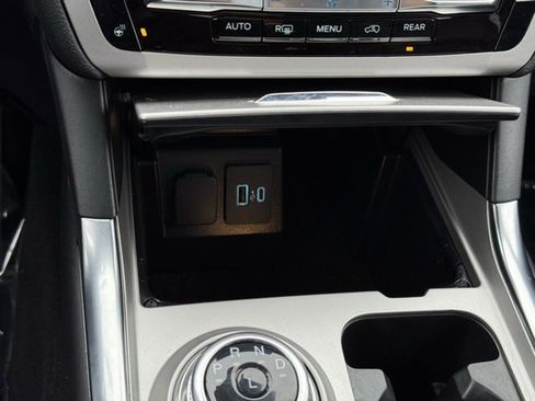 Certified 2023 Ford Explorer XLT w/ Equipment Group 202A image 15