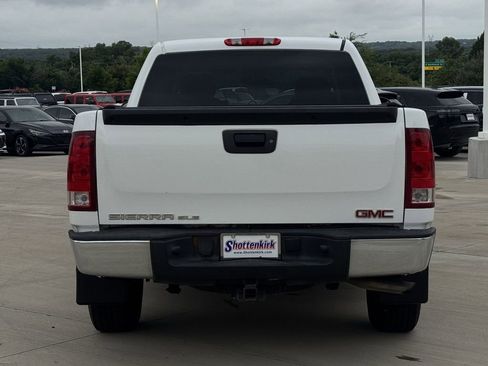 Used 2012 GMC Sierra 1500 SLE w/ Power Tech Package AWD/4WD image 4