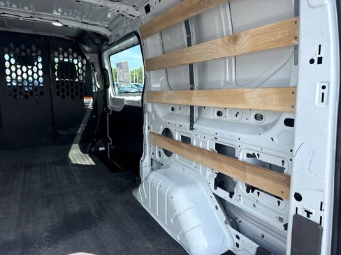 Used 2025 Ford Transit 250 Low Roof w/ Exterior Upgrade Package RWD image 16