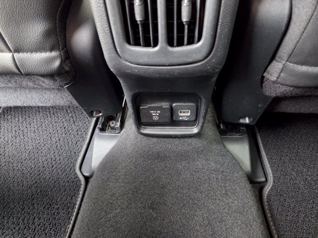Certified 2021 Jeep Compass Latitude w/ Sun and Sound Group AWD/4WD image 16