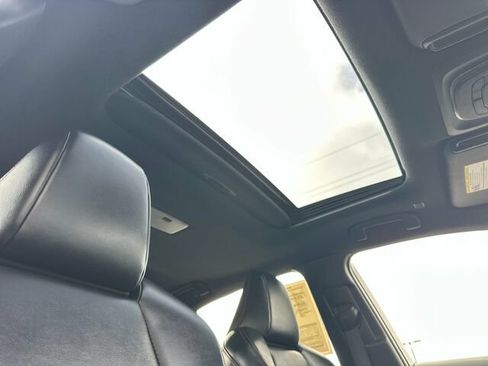 Used 2023 Toyota Corolla XSE w/ Carpet Mat Package (TMS) FWD image 19