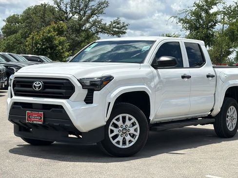 Used 2024 Toyota Tacoma SR RWD image 42