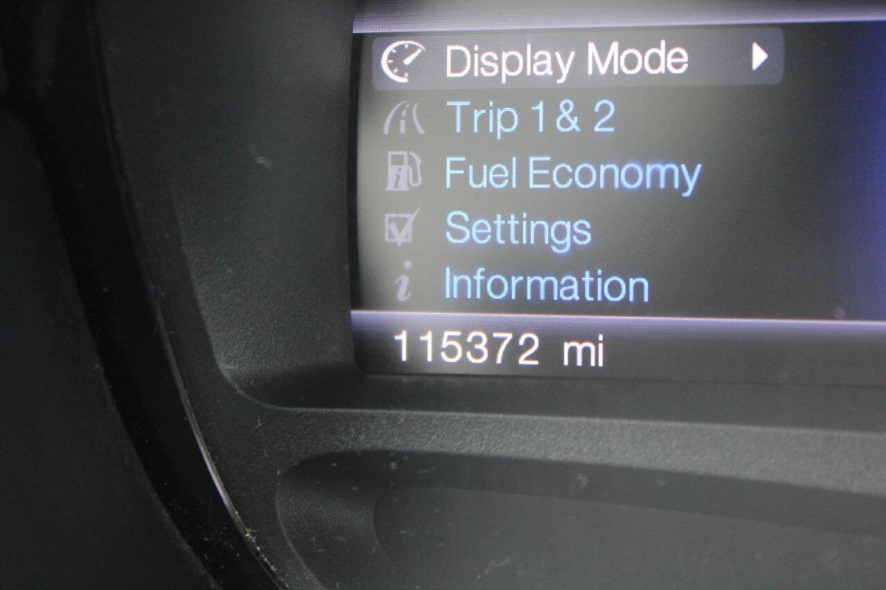 Used 2013 Ford Edge SEL FWD image 19