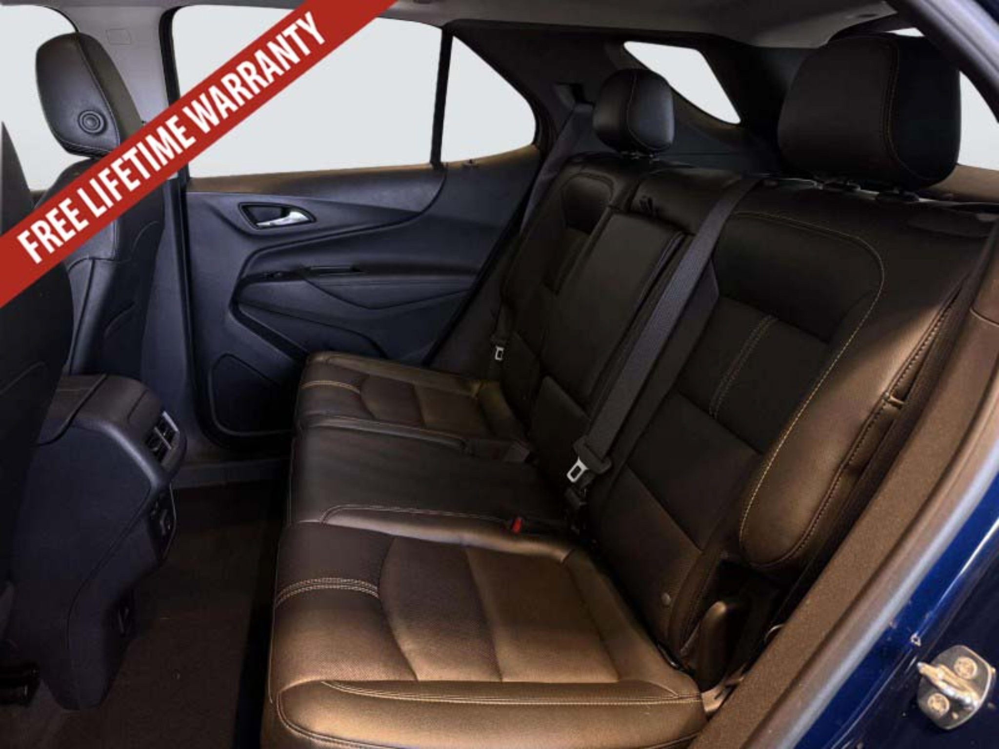 Used 2022 Chevrolet Equinox Premier AWD/4WD image 35