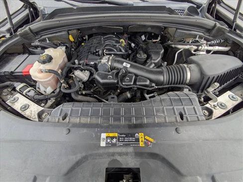 Used 2021 Jeep Grand Cherokee L Limited RWD image 23