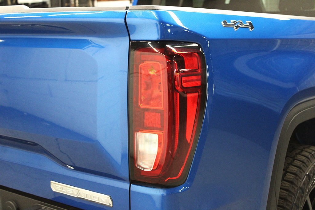 Used 2023 GMC Sierra 1500 Elevation AWD/4WD image 43