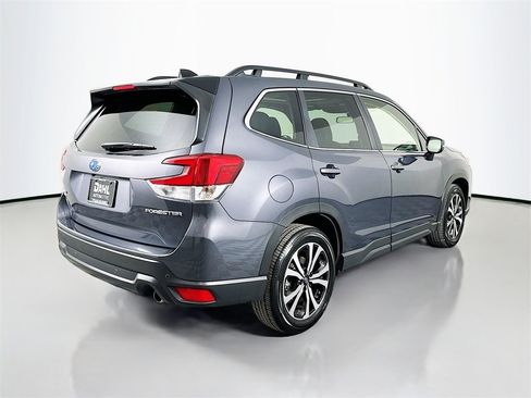 Used 2024 Subaru Forester Limited image 7