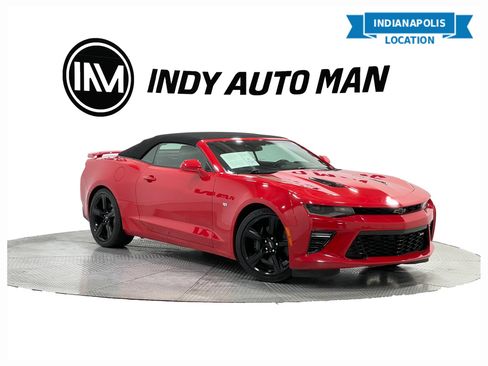 Used 2018 Chevrolet Camaro SS RWD image 1