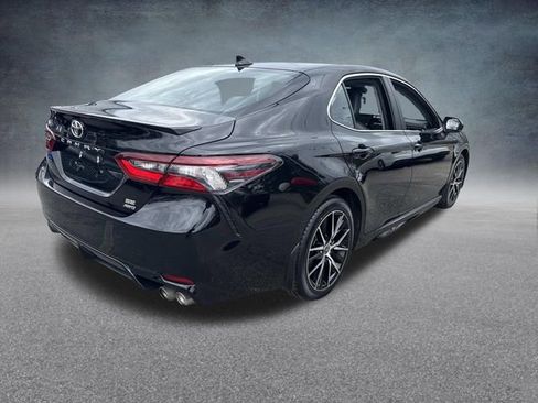Used 2023 Toyota Camry SE AWD/4WD image 8