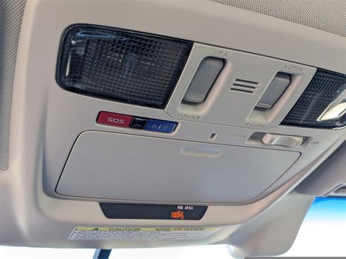 Used 2016 Subaru Legacy 2.5i Premium image 22