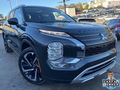 Used 2025 Mitsubishi Outlander SEL