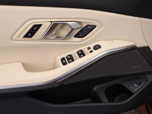 New 2026 BMW 330i Sedan w/ M Sport Package image 24