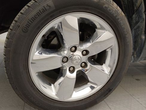 Used 2018 RAM 1500 Express image 31