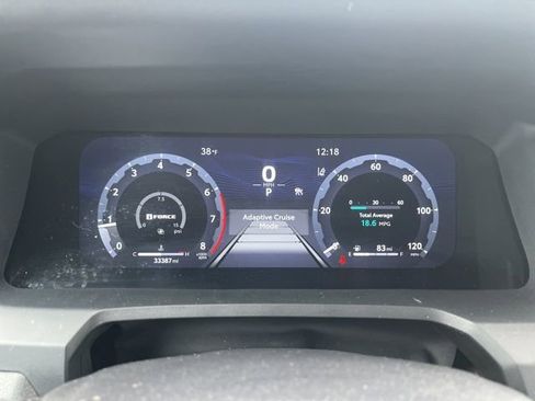 Used 2024 Toyota Tacoma TRD Off-Road image 14