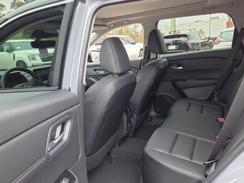 New 2026 Nissan Rogue SV image 12