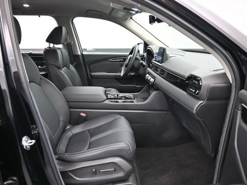 Certified 2025 Honda Pilot EX-L image 37