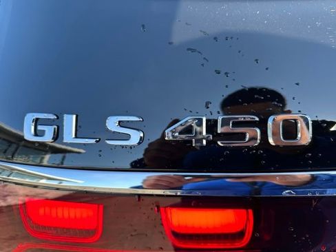 New 2026 Mercedes-Benz GLS 450 4MATIC image 9