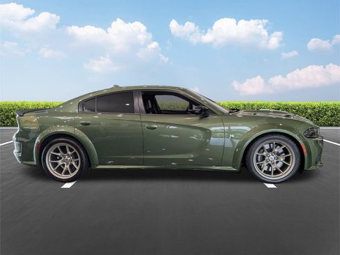 Used 2023 Dodge Charger Scat Pack RWD image 3