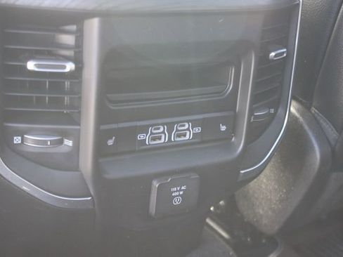 Used 2024 RAM 1500 Laramie image 26