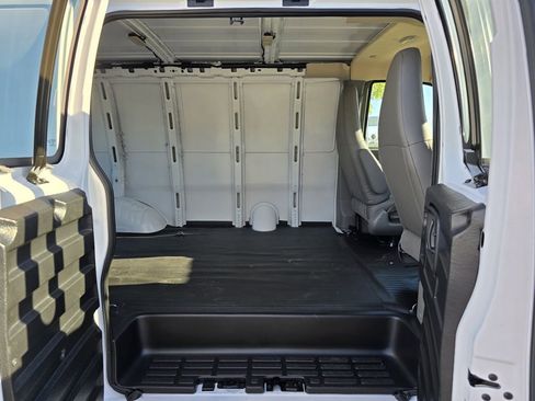 New 2025 Chevrolet Express 2500 w/ Driver Convenience Package image 13