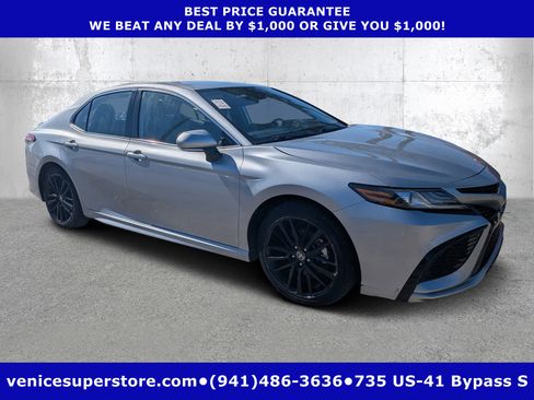 Used 2024 Toyota Camry XSE image 1