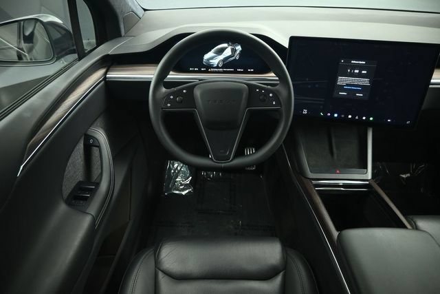Used 2024 Tesla Model X AWD/4WD image 33