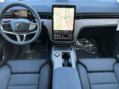New 2025 Volvo EX90 Plus AWD/4WD image 11