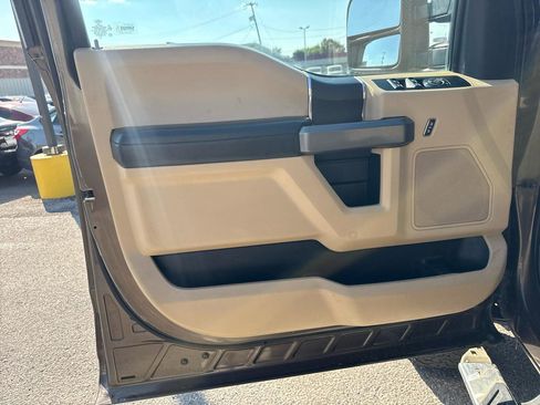 Used 2017 Ford F350 XLT w/ XLT Value Package AWD/4WD image 15