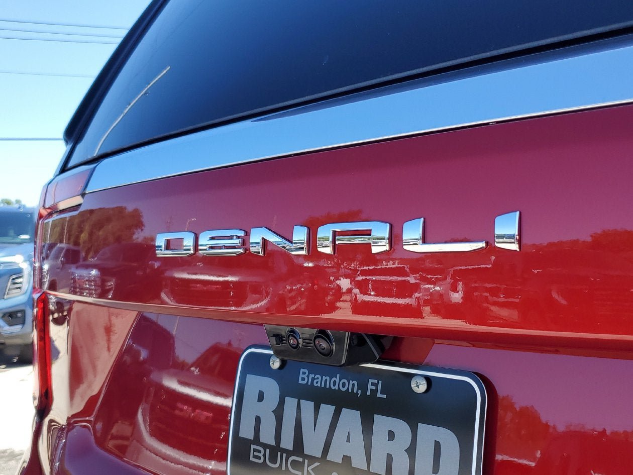 New 2027 GMC Yukon Denali w/ Denali Reserve Package AWD/4WD image 9