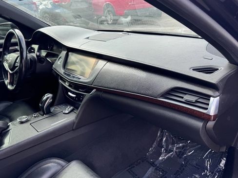 Used 2019 Cadillac CT6 Luxury w/ Driver Awareness Package image 6