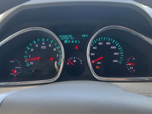 Used 2012 Chevrolet Traverse LS FWD image 14