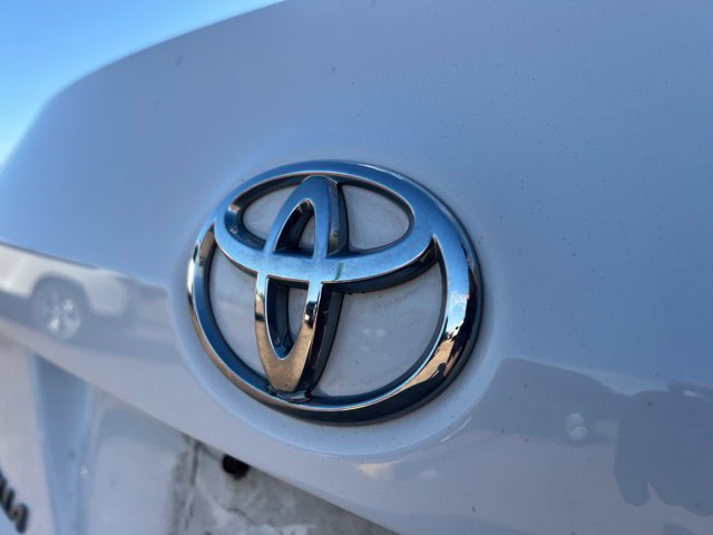 Used 2014 Toyota Corolla LE FWD image 12