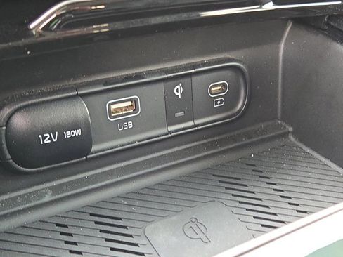 Certified 2024 Kia Sportage SX Prestige image 30