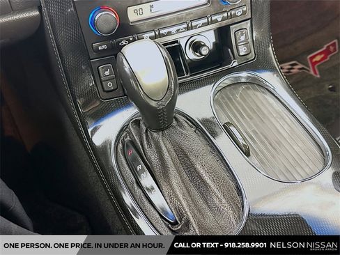 Used 2009 Chevrolet Corvette Coupe w/ Preferred Equipment Group image 16