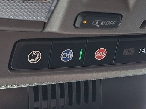 Used 2022 Chevrolet Silverado 1500 LT image 26