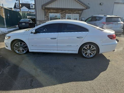 Used 2014 Volkswagen CC R-Line image 6