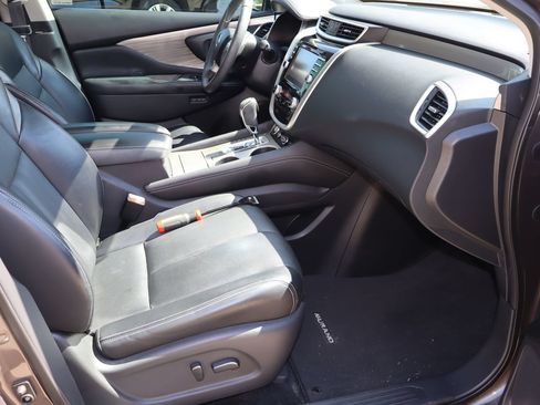 Used 2017 Nissan Murano Platinum w/ Platinum Technology Package FWD image 17