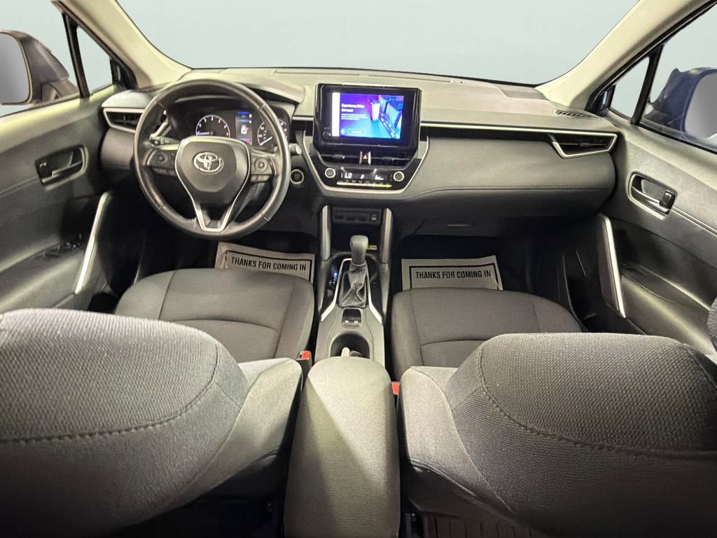 Used 2023 Toyota Corolla Cross LE FWD image 31