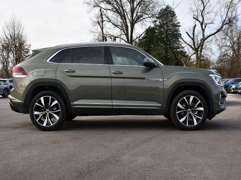 New 2026 Volkswagen Atlas Cross Sport SEL Premium R-Line image 8