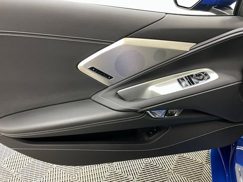 Used 2021 Chevrolet Corvette Stingray Preferred Cpe w/ Battery Protection Package image 24
