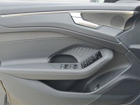 New 2026 Audi A6 Premium Plus image 18