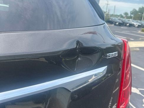 Used 2019 Cadillac XT5 Luxury FWD image 10