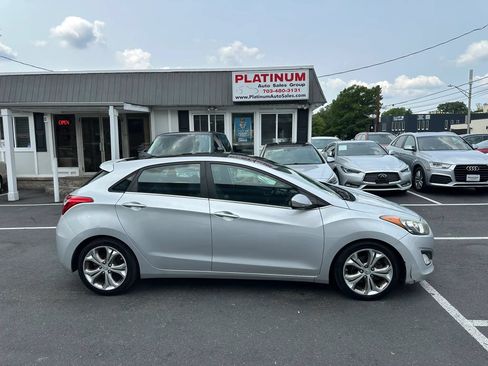 Used 2013 Hyundai Elantra GT w/ Style Pkg FWD image 4