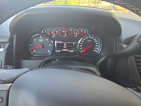 Used 2020 GMC Yukon SLT AWD/4WD image 5