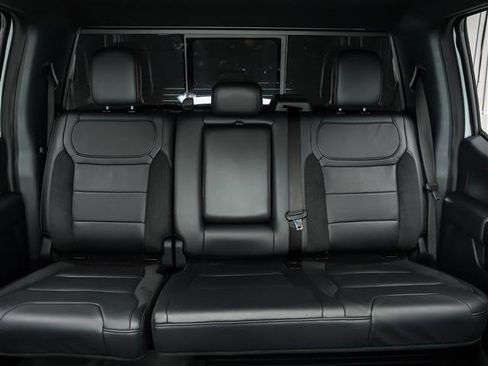 Used 2025 Ford F150 Raptor image 19